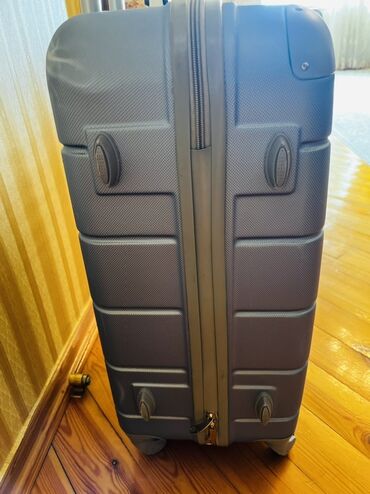 Çamadanlar: Camadan Cemi 2-defe isdifade edilib Olculeri 55/40/25 her bir derali — 7