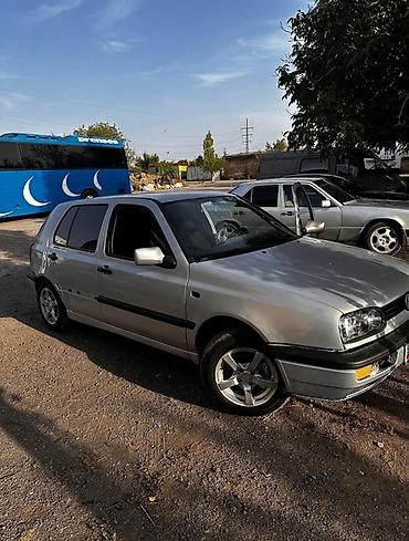 Volkswagen: Volkswagen Golf: 1997 г., 1.8 л, Механика, Бензин, Хэтчбэк — 7