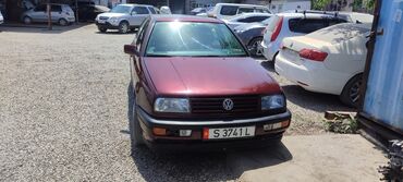 шины пассат: Volkswagen Vento: 1992 г., 1.8 л, Механика, Бензин, Седан