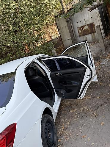 byd e2 рассрочка бишкек: BYD E5: 2019 г., Автомат, Электромобиль, Седан — 3