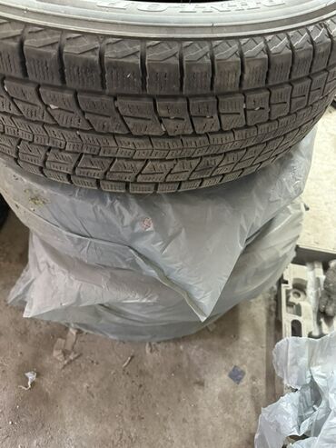 шины для грузовых автомобилей: Зимние шины (комплект) Dunlop Корея - Размер: 215/65 R16 (маркировка