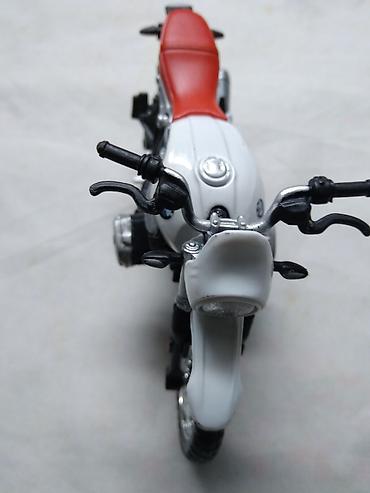 Ostali predmeti za umetnost i kolekcionarstvo: Motor Burago BMW, China,sve original,kao nov — 2