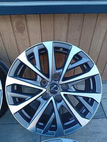 diska 13: Оригинальные диски Lexus Es 2022 Радиус R17 PCD 5x114.3 Состояние — 3