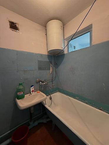 Квартиры: 3 комнаты, 58 м², Хрущевка, 2 этаж, Требуется ремонт — 7