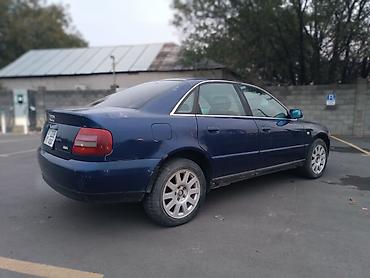 Audi: Audi A4: 2000 г., 1.8 л, Кол менен иштөөчү, Бензин, Седан — 4