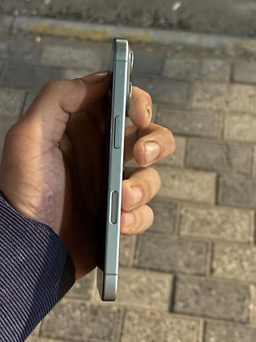 Apple iPhone: IPhone 16, 128 GB, Alpine Green, Simsiz şarj, Face ID — 6