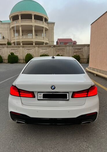 BMW: BMW 5 series: 2 l | 2017 il Sedan — 6