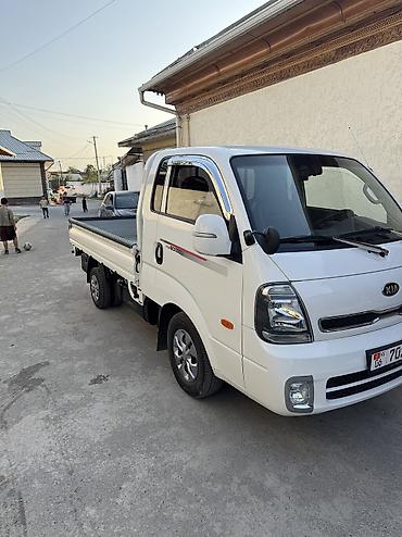bmb самурай: Kia BONGO: 2020 г., 2.5 л, Типтроник, Дизель, Roadster — 4