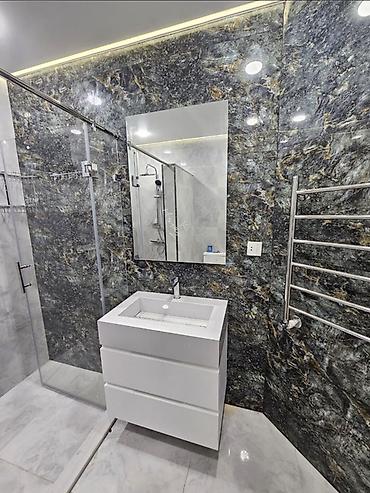 hamam əşyaları: Məhsul: Hamam mebeli və aksesuarları dəsti Təsvir: - Müasir dizaynlı — 6