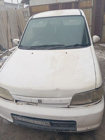 Nissan: Nissan Cube: 1998 г., 1.3 л, Автомат, Бензин, Купе