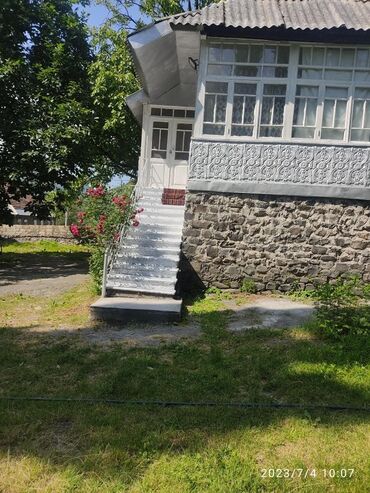 Bağ evlərinin satışı: Qax, 123 kv. m, 4 otaqlı, Hovuzsuz, Kanalizasiya, Kombi, Su — 4