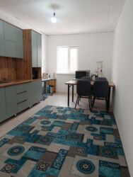 прод дом умут: Дом, 80 м², 3 комнаты, Собственник