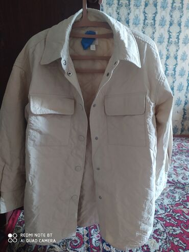 Демисезондук курткалар: Куртка рубашка размер XS оверсайс. очень красиво сидит.1500