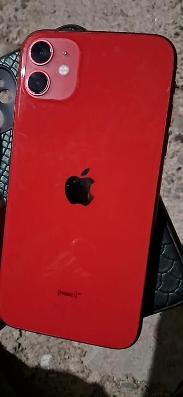 IPhone 11 срочно сатылат состояние жакшы минус фейс иштебейт экранда