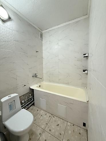 Квартиры: 1 комната, 34 м², Центральная мечеть 105 серия, 5 этаж, Старый ремонт — 5