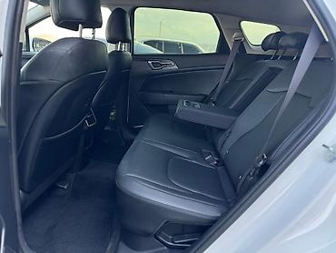 113: Kia Sportage: 2022 г., Автомат, Гибрид, Внедорожник — 4
