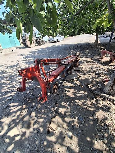 niva siti satilir: Ikisi birgə satılır heçbir prablemi yoxdur işləkdir qiyməti 1250 manat — 1