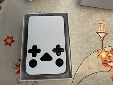 Oyun konsolu təmiri: Game Master R36S portativ oyun konsolu : Xüsusiyyətlər: - Model: R36S — 8