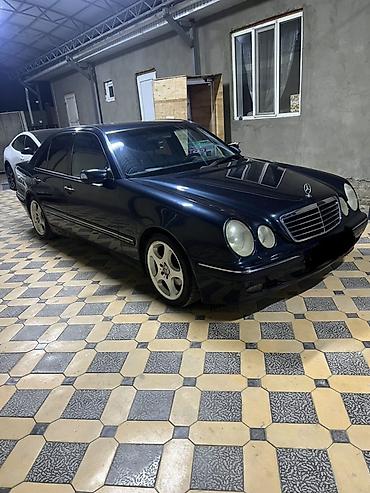 210: Mercedes-Benz E-Class: 2000 г., 3.2 л, Автомат, Бензин — 1