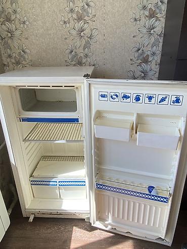 mini refrigerator: Однокамерный холодильник с верхней морозильной камерой — 2