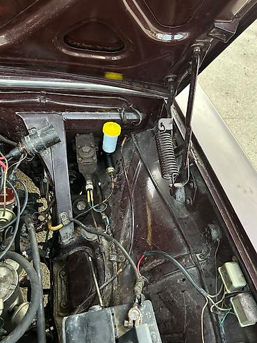 kohnə masinlar: QAZ 24 Volga: 2.4 l | 1975 il 64000 km Sedan — 9