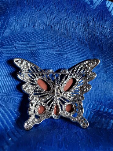 Broševi: Bоја - Srebrna, Novo — 7