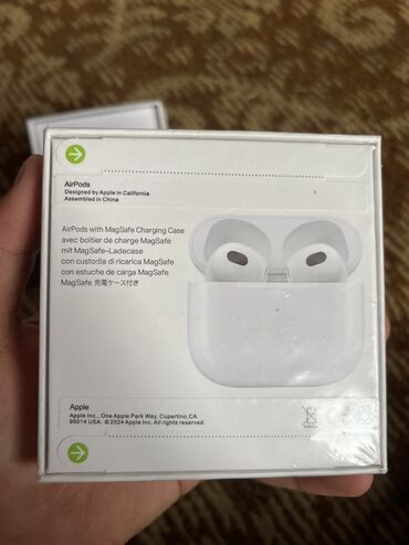 колдонулган телефондор: Apple AirPods с кейсом MagSafe - Модель: AirPods с MagSafe Charging