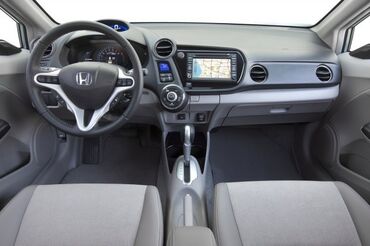 мотозапчасти honda: Honda insght arxa kesiy purjun satiram 1 kuruq kesilib ozum 6 ay ele