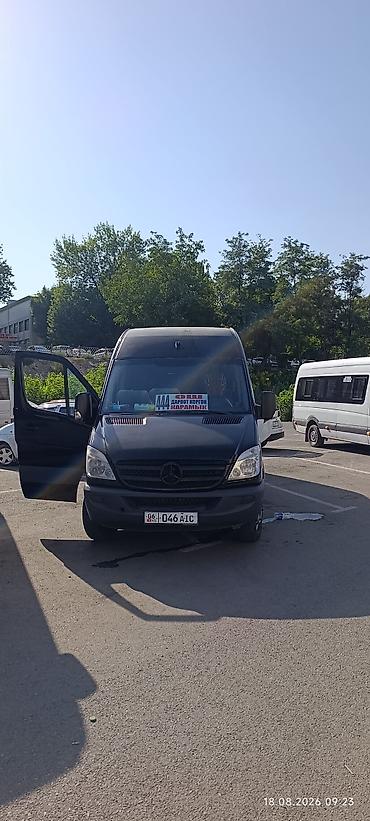 Транспорт: Пассажирский микроавтобус Mercedes‑Benz Sprinter (длинная база — 4