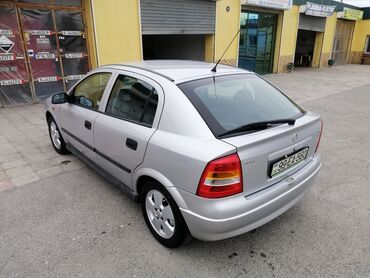 masin opel: Opel Astra: 1.6 l | 1998 il 124500 km Hetçbek