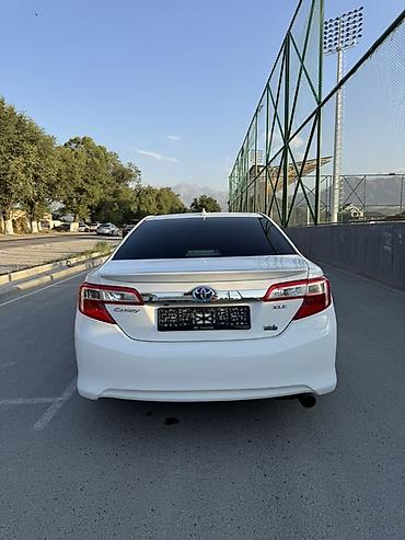 европейцы: Toyota Camry: 2012 г., 2.5 л, Автомат, Гибрид, Седан — 4