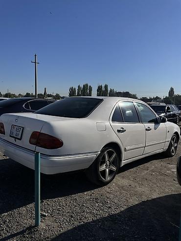 stepwgn rg: Mercedes-Benz E-Class: 1996 г., 2.2 л, Механика, Бензин, Седан — 5