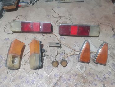 Motor üçün digər detallar: Radiator - 100 ₼ Karbirator(jiquli) - 80₼, Tramblyor - 40 ₼ Babin — 18