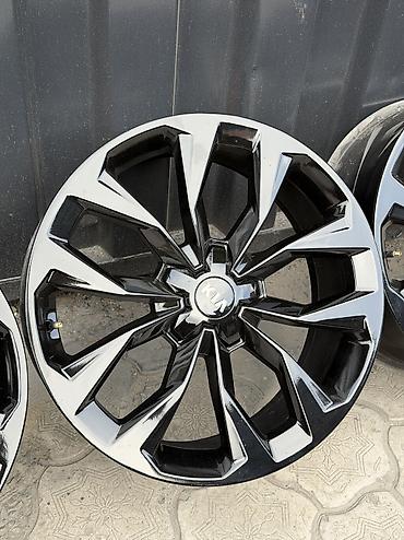 aeolus e70: Литые Диски R 20 Kia, Комплект, отверстий - 5, Б/у — 8