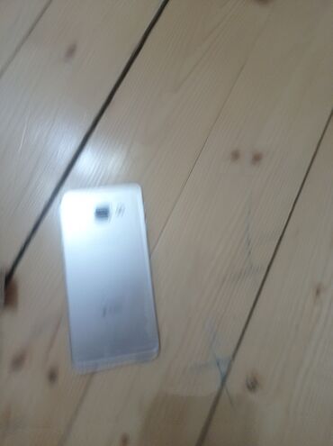 телефон флай металлический корпус: Samsung Galaxy A3 2016, 16 GB, rəng - Qızılı, İki sim kartlı