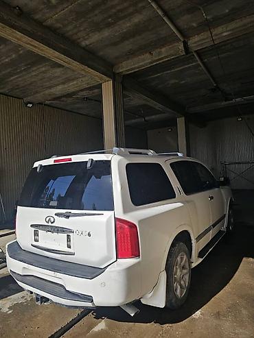 водный катер: Infiniti QX56: 2005 г., Автомат, Бензин, Внедорожник — 2