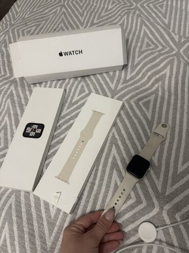 Apple Watch: Apple Watch SE2 с комплектом ремешков Описание: - Умные часы Apple