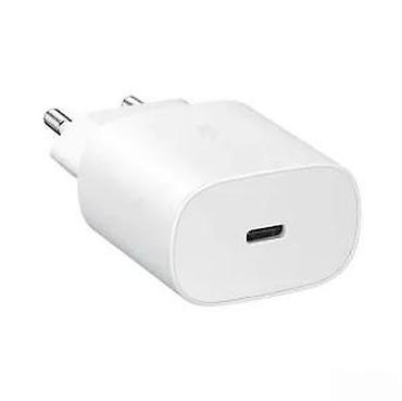 Adapteri i punjači za laptop: USB-C zidni punjač, kompaktan i lagan, bele boje. Ključne — 27