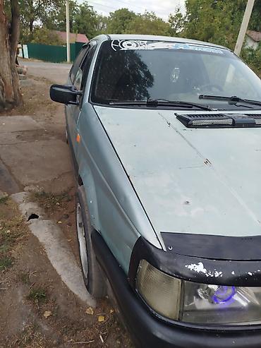 глушитель портер 1: Volkswagen Passat: 1989 г., 1.8 л, Механика, Газ, Седан — 2