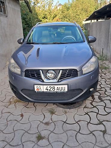 b class: Nissan Qashqai+2: 2011 г., 2 л, Вариатор, Внедорожник — 2