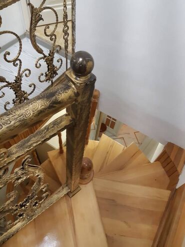 Digər kommersiya daşınmaz əmlakı: Nərimanov rayonu inqılabda 1-ci mərtəbəsində yerləşən 175 kv sahəsi — 8