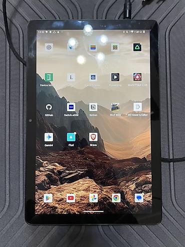 Планшеты: Планшет, память 128 ГБ, 9" - 10", 4G (LTE), Б/у, Классический цвет - Черный — 1