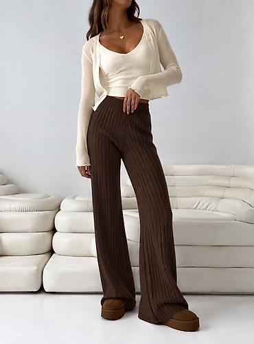 suknjara basic: Rebraste ženske pantalone sa širokim nogavicama
1700din
S M L — 5