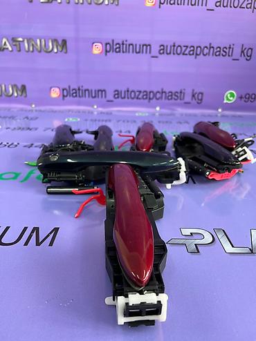 platinum: Задняя правая дверная ручка Дверная ручка Toyota Б/у, Оригинал — 4