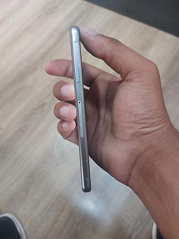 samsung a3 2017 satilir: Samsung Galaxy A3 2016, 16 GB, rəng - Qara, İki sim kartlı — 6