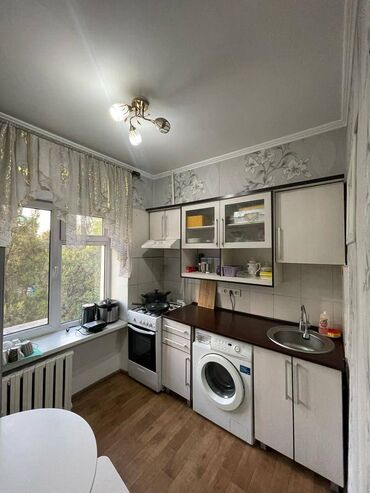 квартииа керек: 1 комната, 31 м², Индивидуалка, 3 этаж