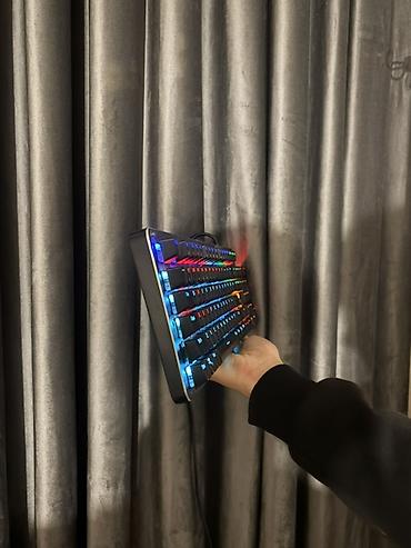 iphone pro max 14: MecTion tam ölçülü oyun klaviaturası - RGB arxa işıqlandırma — 2