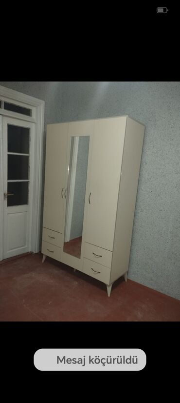 Çarpayılar: İşlənmiş, Açılan, 3 qapılı Düz dolab, Qarderob, paltar dolabı, Azərbaycan