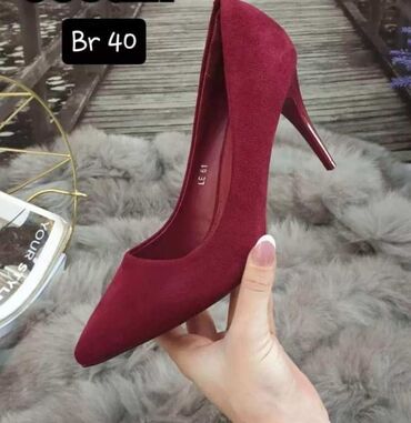 Salonke: Salonke, Bona, 37 — 5