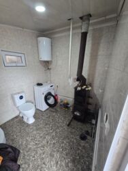 продажа домов в кордае: Үй, 1 кв. м, 3 бөлмө, Менчик ээси, Эски ремонт